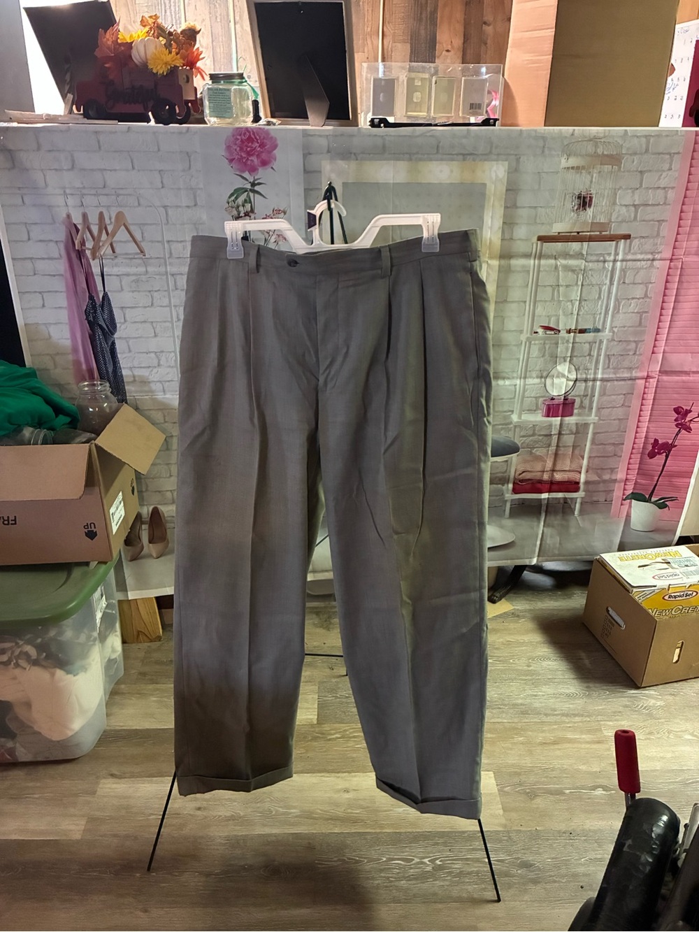 Men's Gray Pleated Dress Pants - Classic Formal Trousers